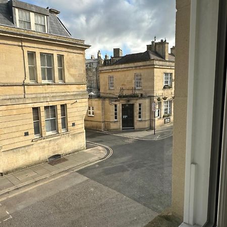 Contemporary Pied A Terre In The Heart Of Bath Daire Dış mekan fotoğraf