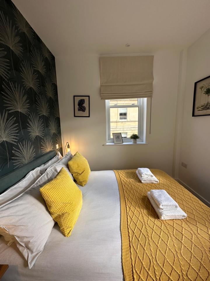 Contemporary Pied A Terre In The Heart Of Bath Daire Dış mekan fotoğraf